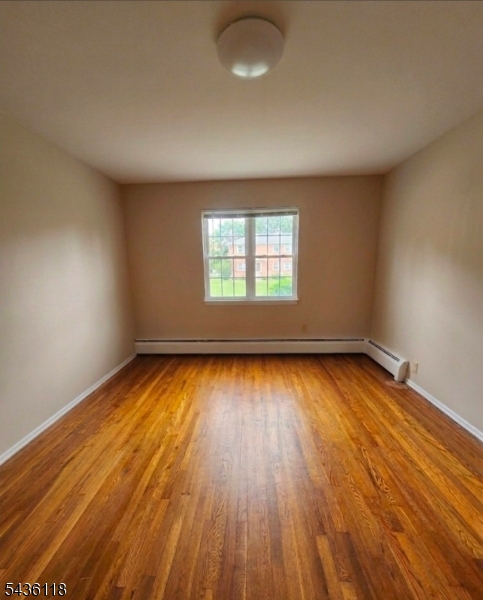 Crestmont Gardens - Residential Lease