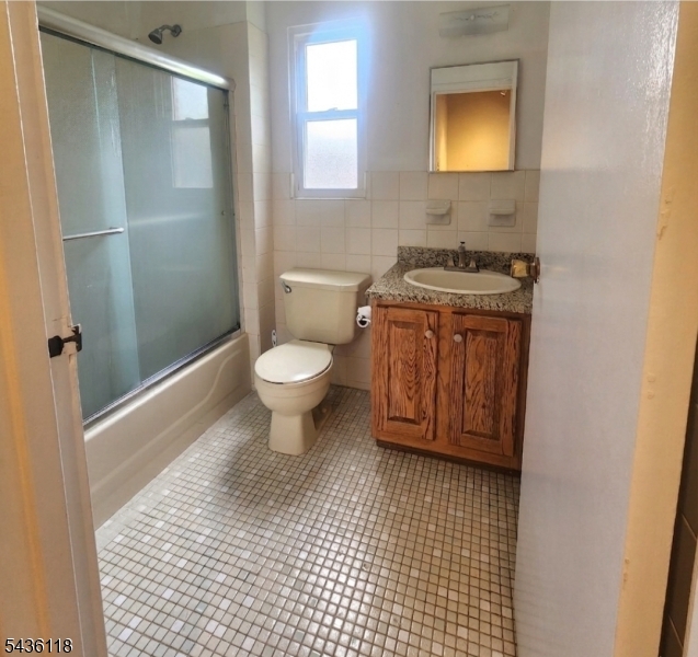 Crestmont Gardens - Residential Lease