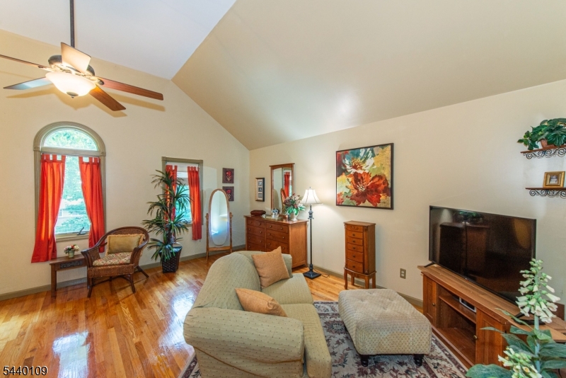 White Meadow Lake - Residential