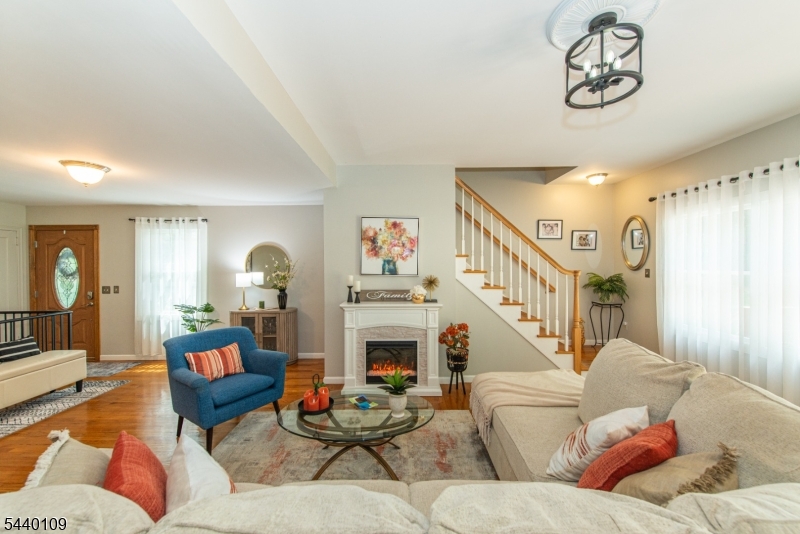 White Meadow Lake - Residential