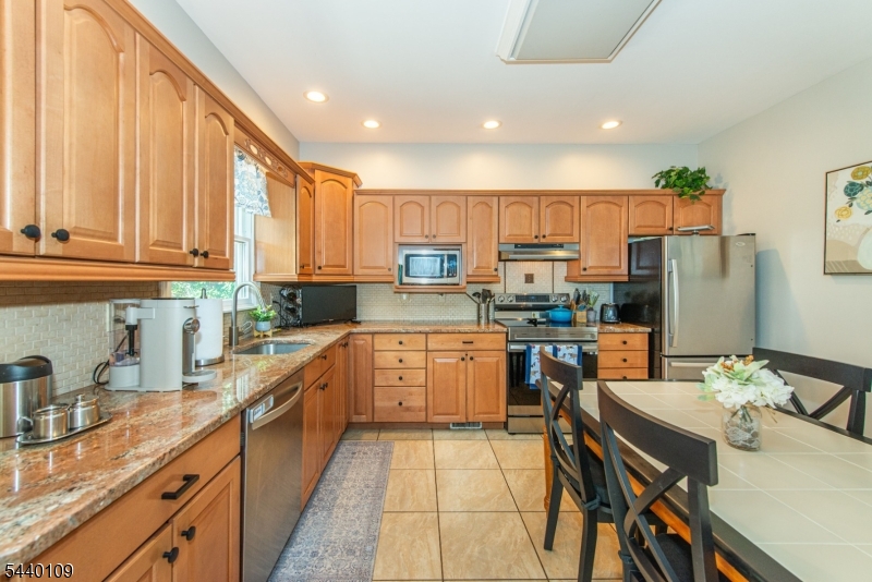 White Meadow Lake - Residential
