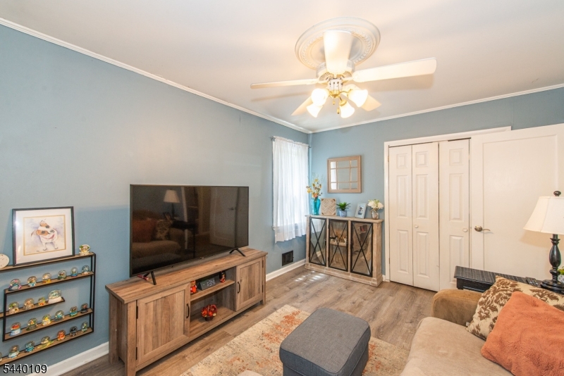White Meadow Lake - Residential