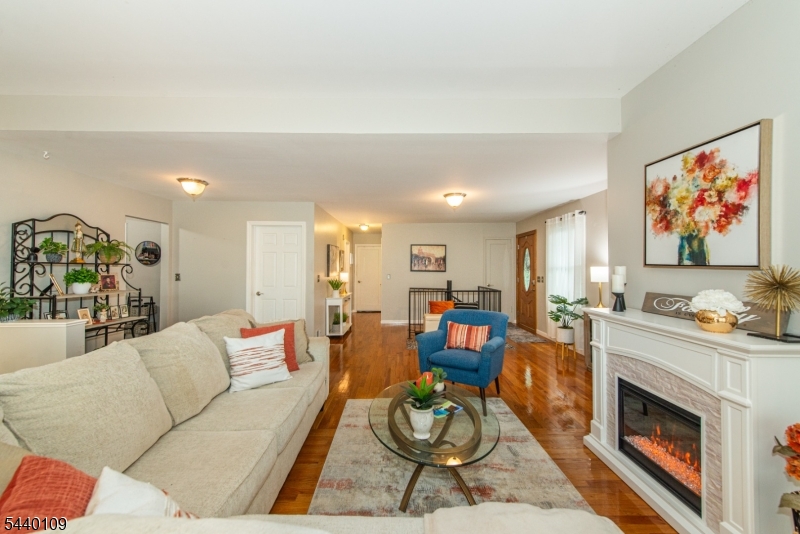 White Meadow Lake - Residential