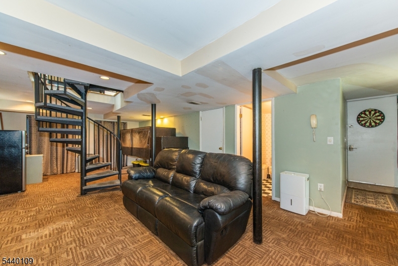 White Meadow Lake - Residential