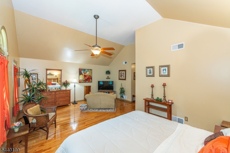 White Meadow Lake - Residential