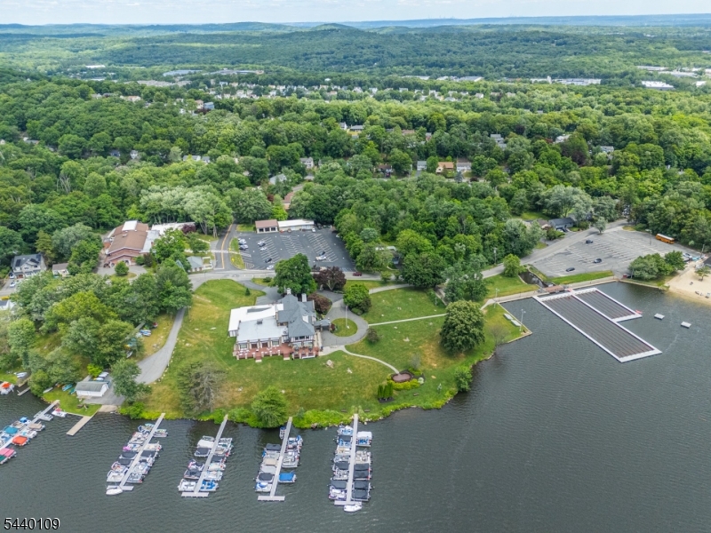 White Meadow Lake - Residential