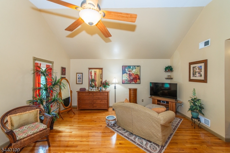White Meadow Lake - Residential