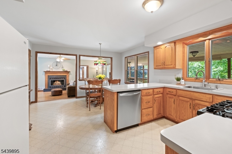 Country Classics - Residential
