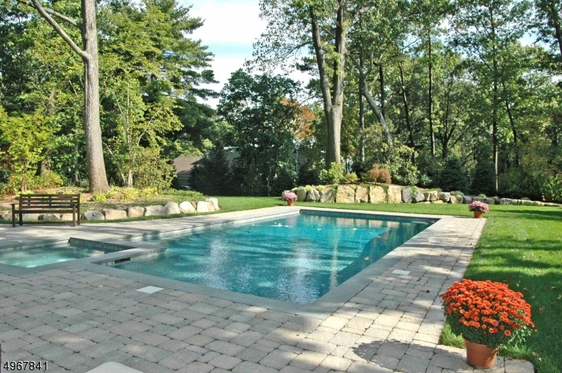 Old Short Hills - Residential