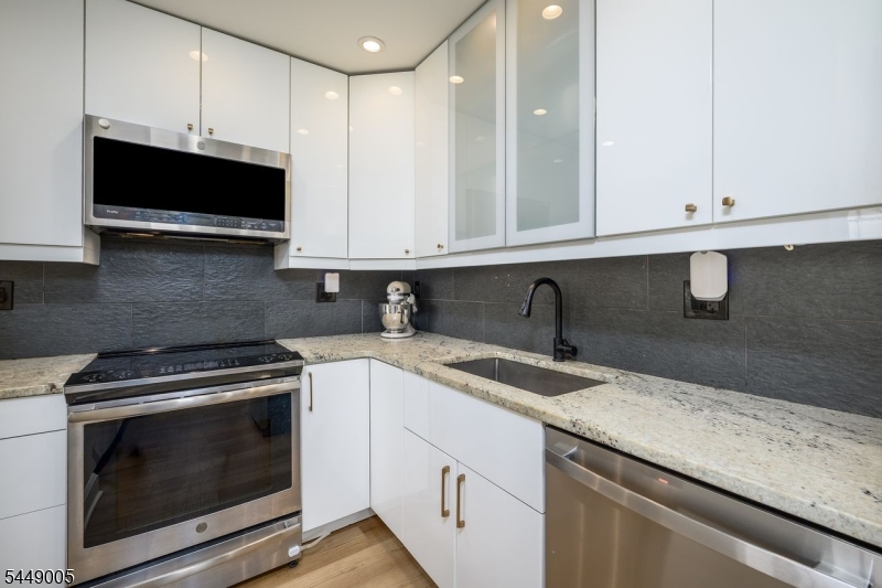 Clermont Cove - Residential