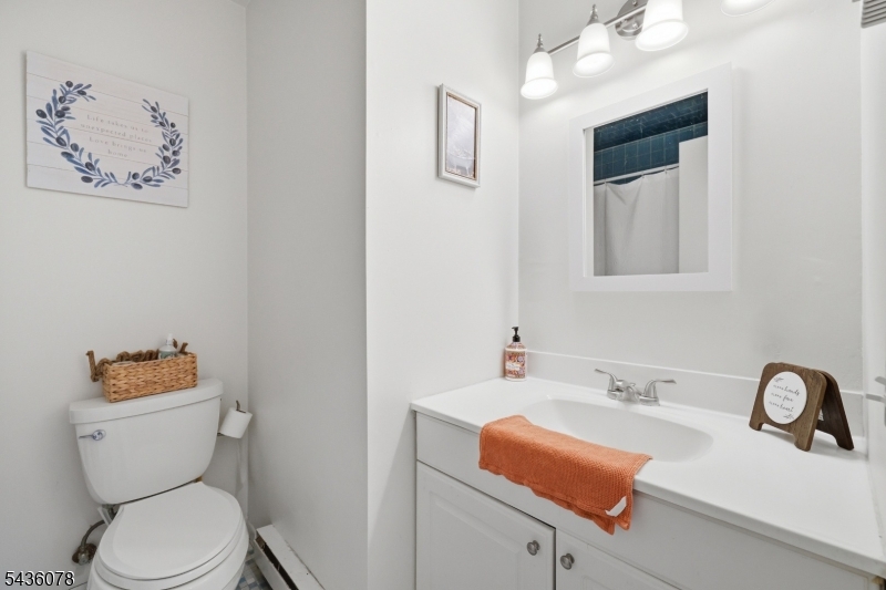 Clinton Knolls - Residential