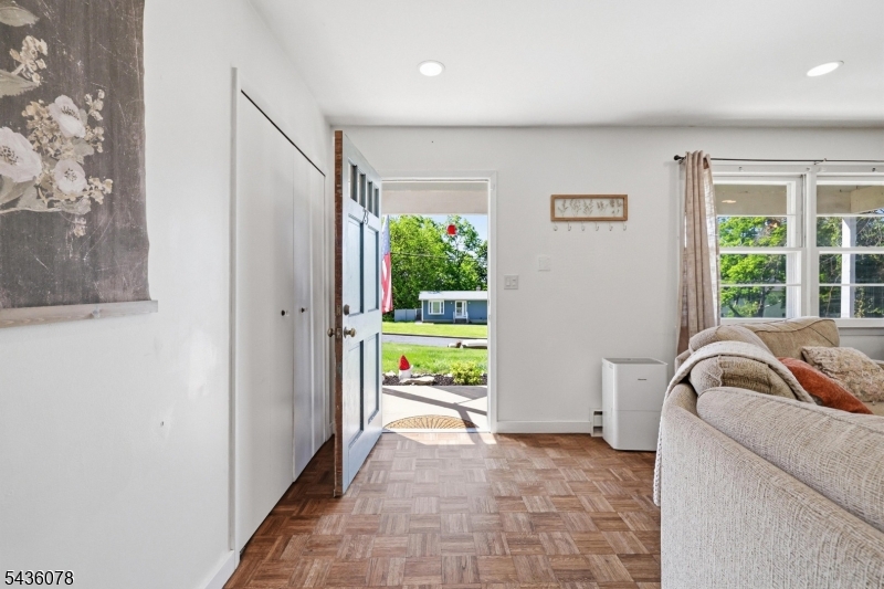 Clinton Knolls - Residential