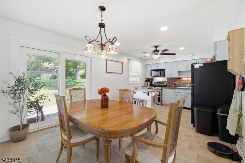 Clinton Knolls - Residential