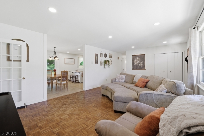 Clinton Knolls - Residential