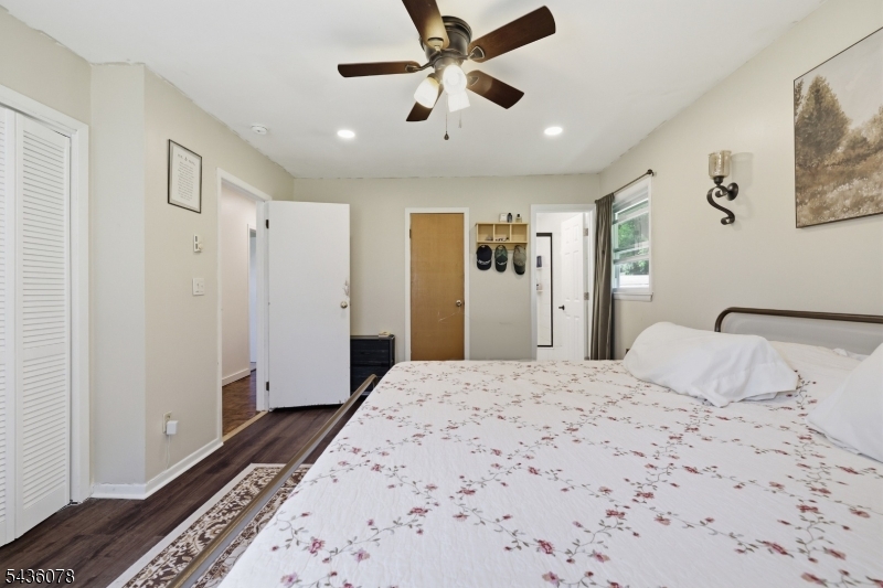 Clinton Knolls - Residential