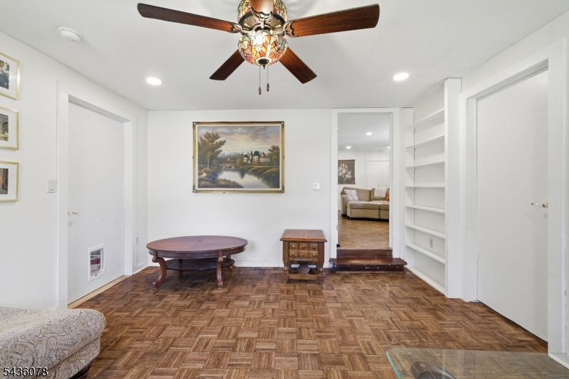 Clinton Knolls - Residential