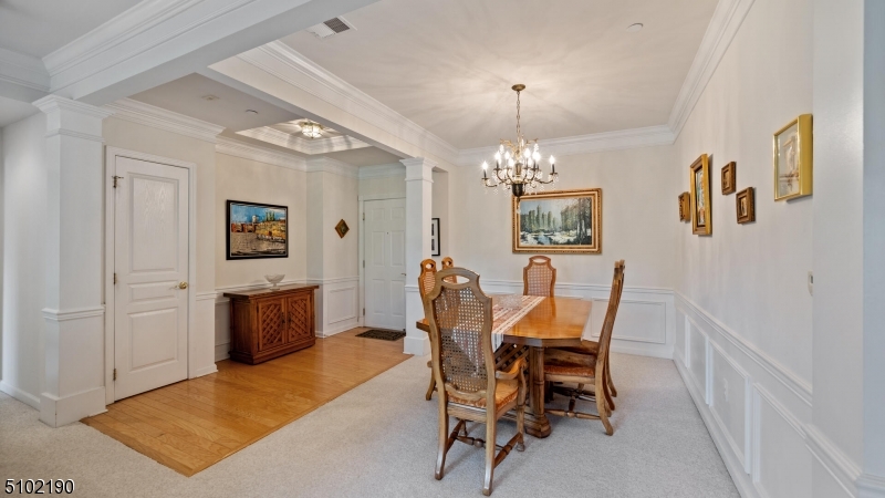 SOMERSET RUN - Residential