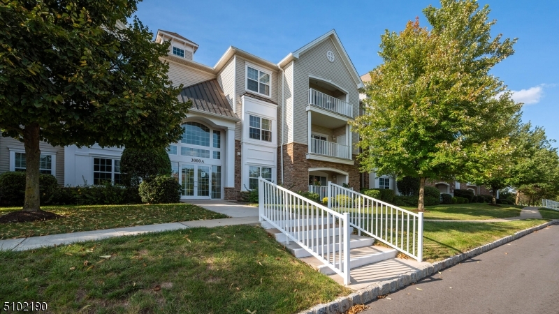 SOMERSET RUN - Residential