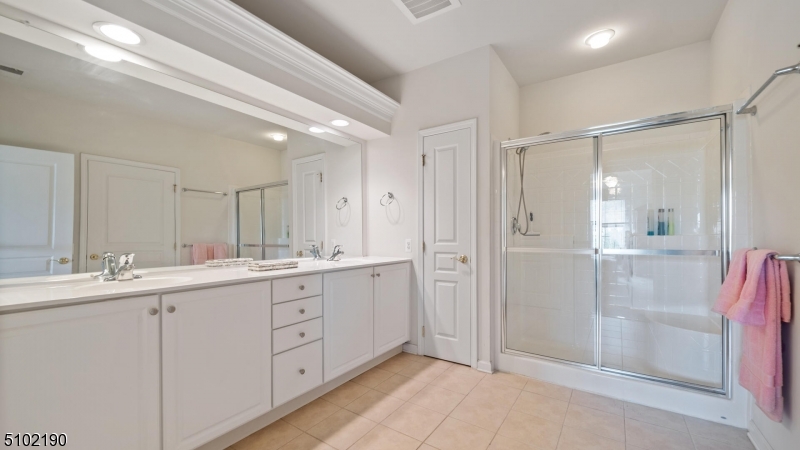 SOMERSET RUN - Residential