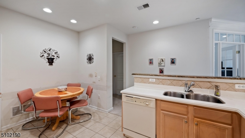SOMERSET RUN - Residential