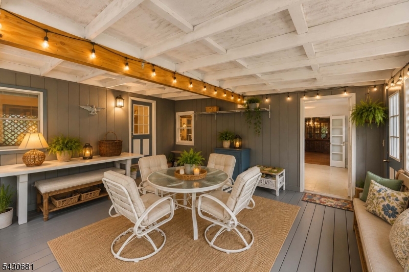 Skyline Lakes Section - Residential