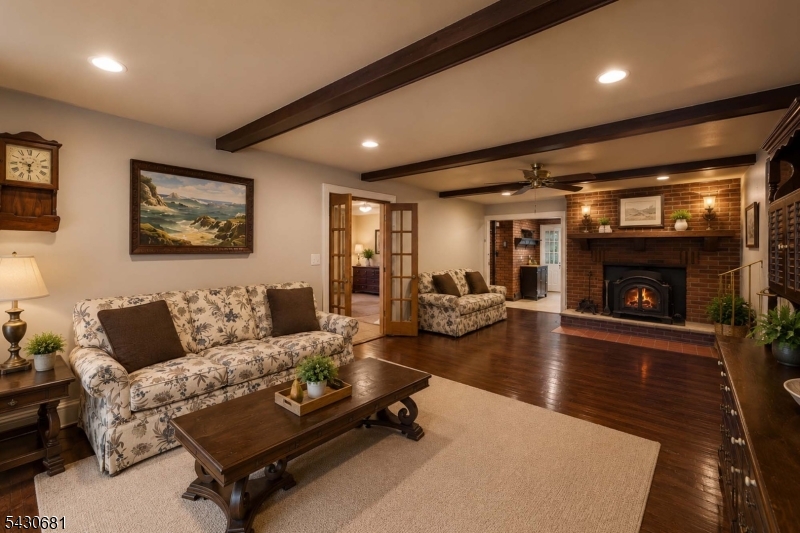 Skyline Lakes Section - Residential