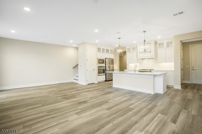 Hills at Warre - Residential Lease