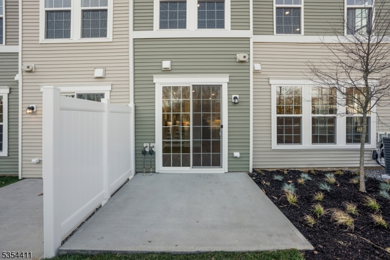 Hills at Warre - Residential Lease