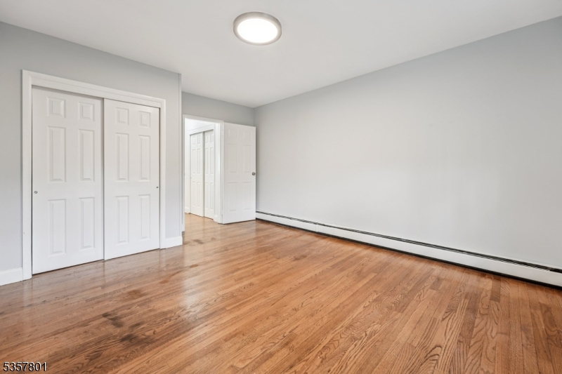 Verona Manor - Residential Lease