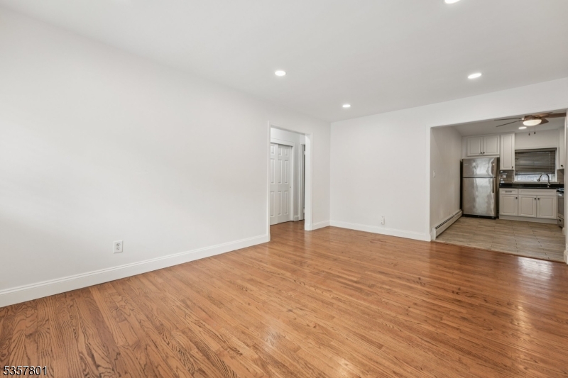 Verona Manor - Residential Lease