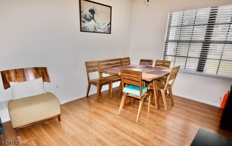 SOCIETY HILL - Residential Lease