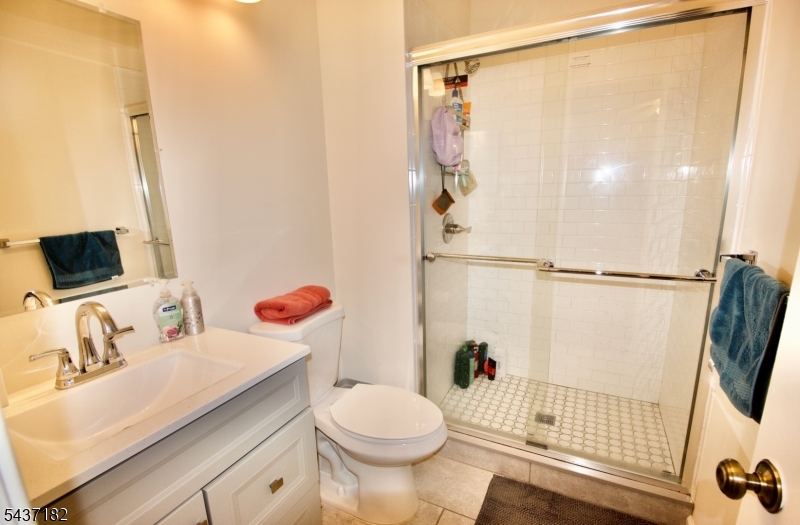 SOCIETY HILL - Residential Lease