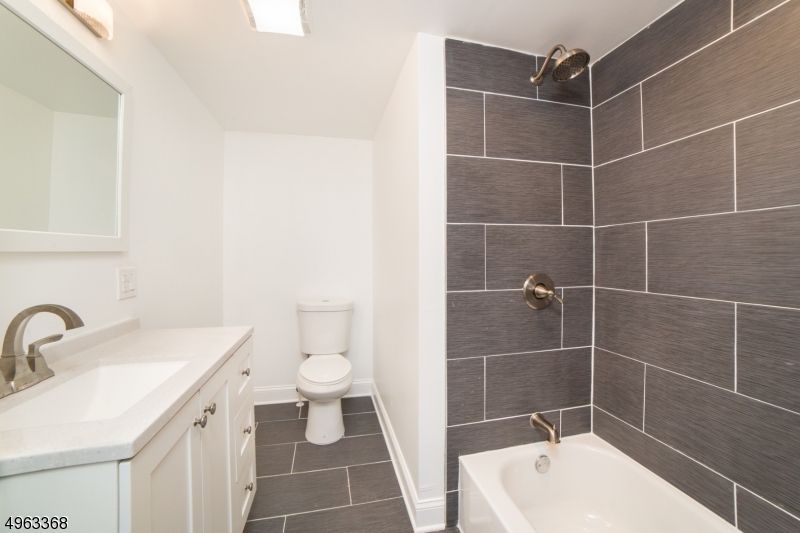 Pleasant Valley Lakes - Residential