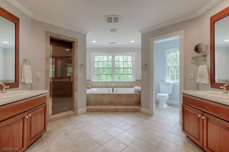 Reservoir Ridge - Residential