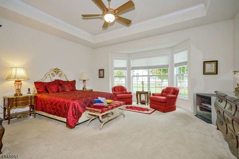 SOMERSET RUN - Residential
