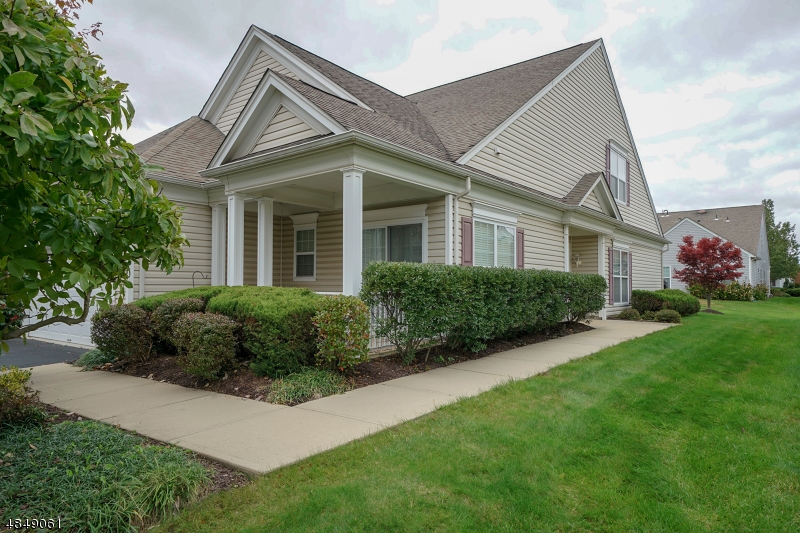 SOMERSET RUN - Residential