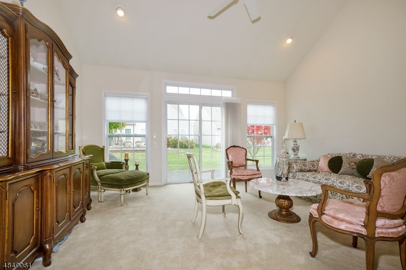 SOMERSET RUN - Residential