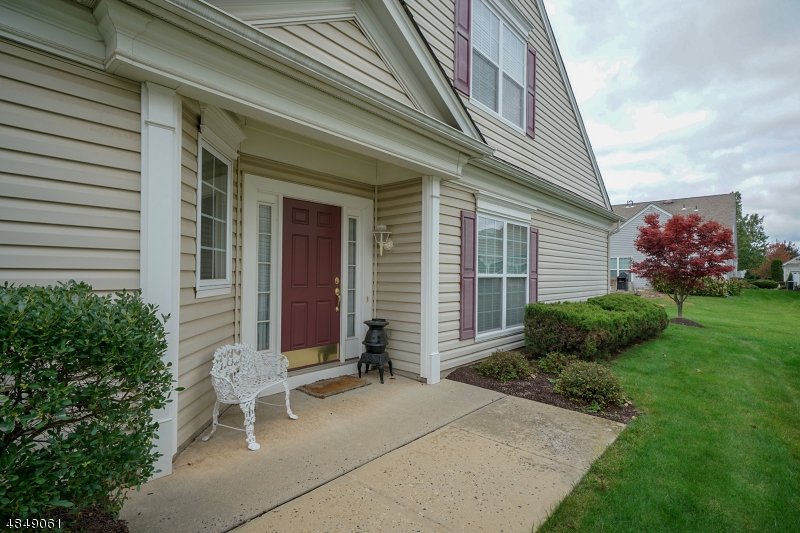 SOMERSET RUN - Residential