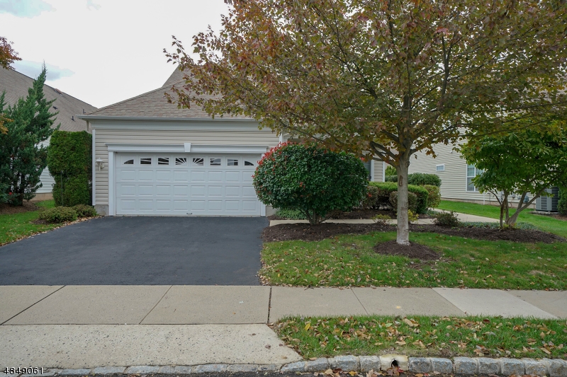 SOMERSET RUN - Residential