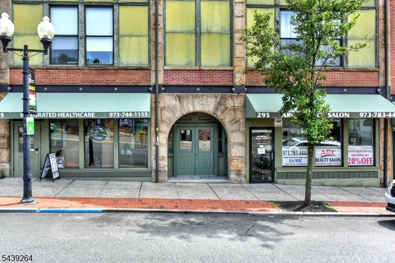 Station Square - Residential