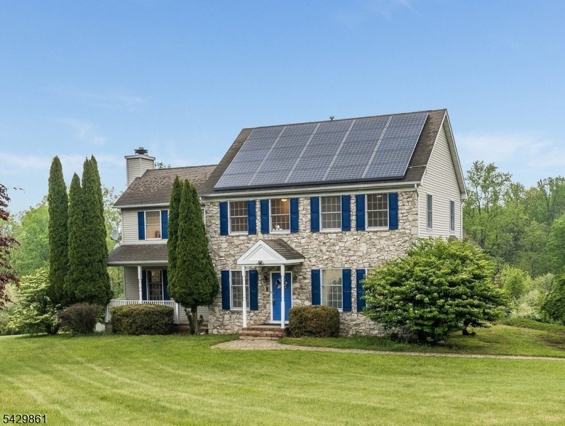 Stone Manor - Residential