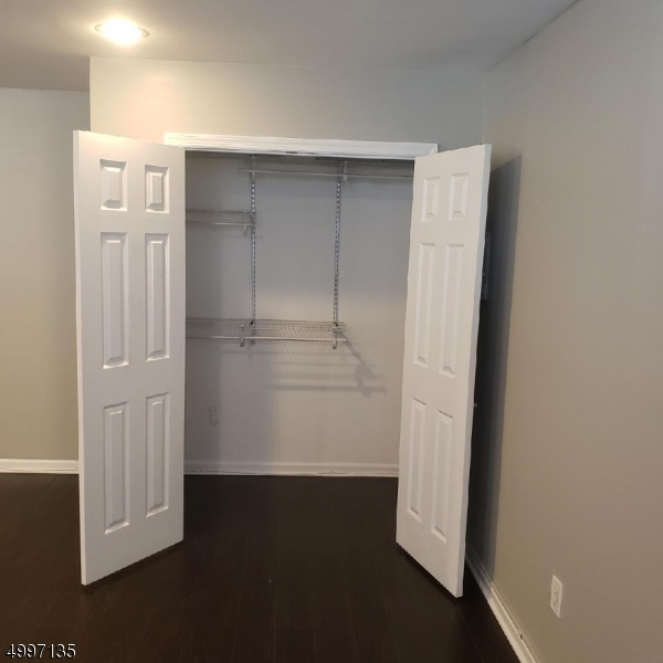 ELM ST - Residential Lease