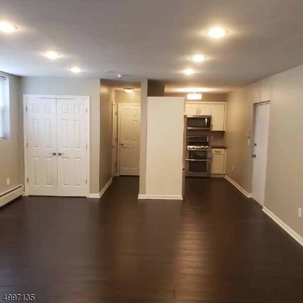 ELM ST - Residential Lease