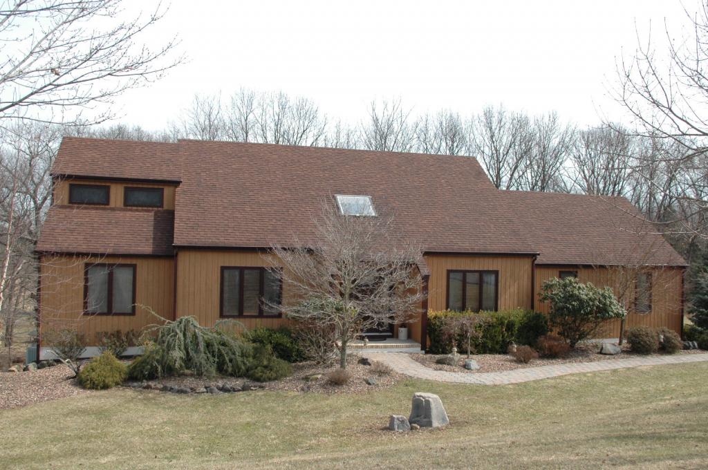 This is not your average rental property! Beautiful fully renovated ranch with contemporary finishes & 3 seasons of lake views. This open concept home boasts high ceilings, a spacious living area, a well appointed main bath, and modern kitchen with ample storage. The property is a private retreat, with a fenced in yard, 2 decks, & long driveway to accommodate many cars. The backyard is enclosed by a privacy fence & features a garage storage building, to be shared with the landlord (for storage purposes only). Small pets will be considered. Close to schools, Lake Hopatcong, Rte 46, & Rte 80. Must see!
