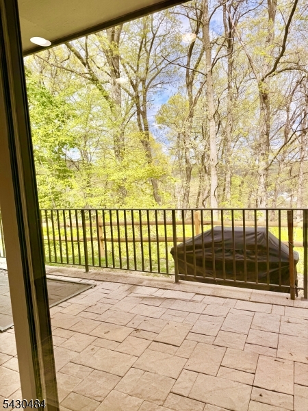 Condo/Coop/Townhouse - Residential