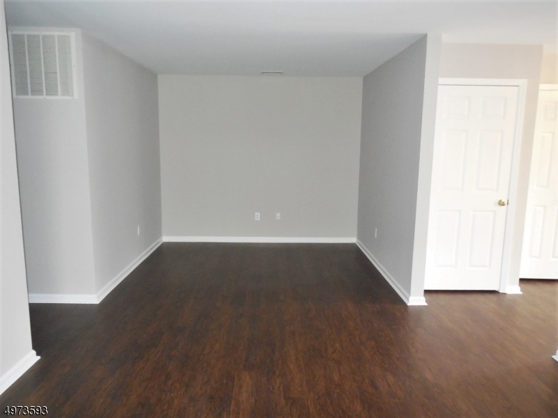 Stratton Meadows - Residential