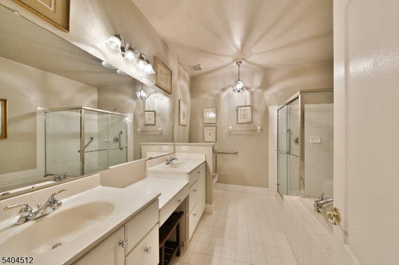 Lamberts Hill - Residential