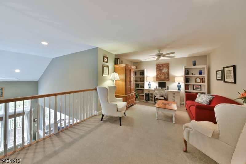 Lamberts Hill - Residential