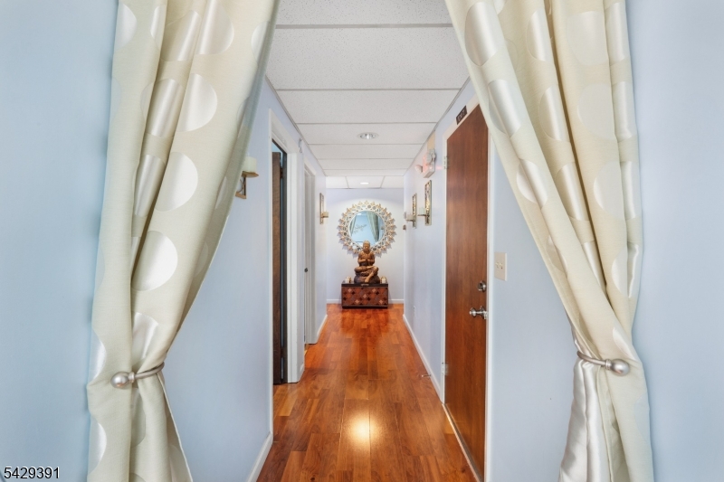 Downtown - Commercial Sale