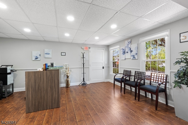 Downtown - Commercial Sale